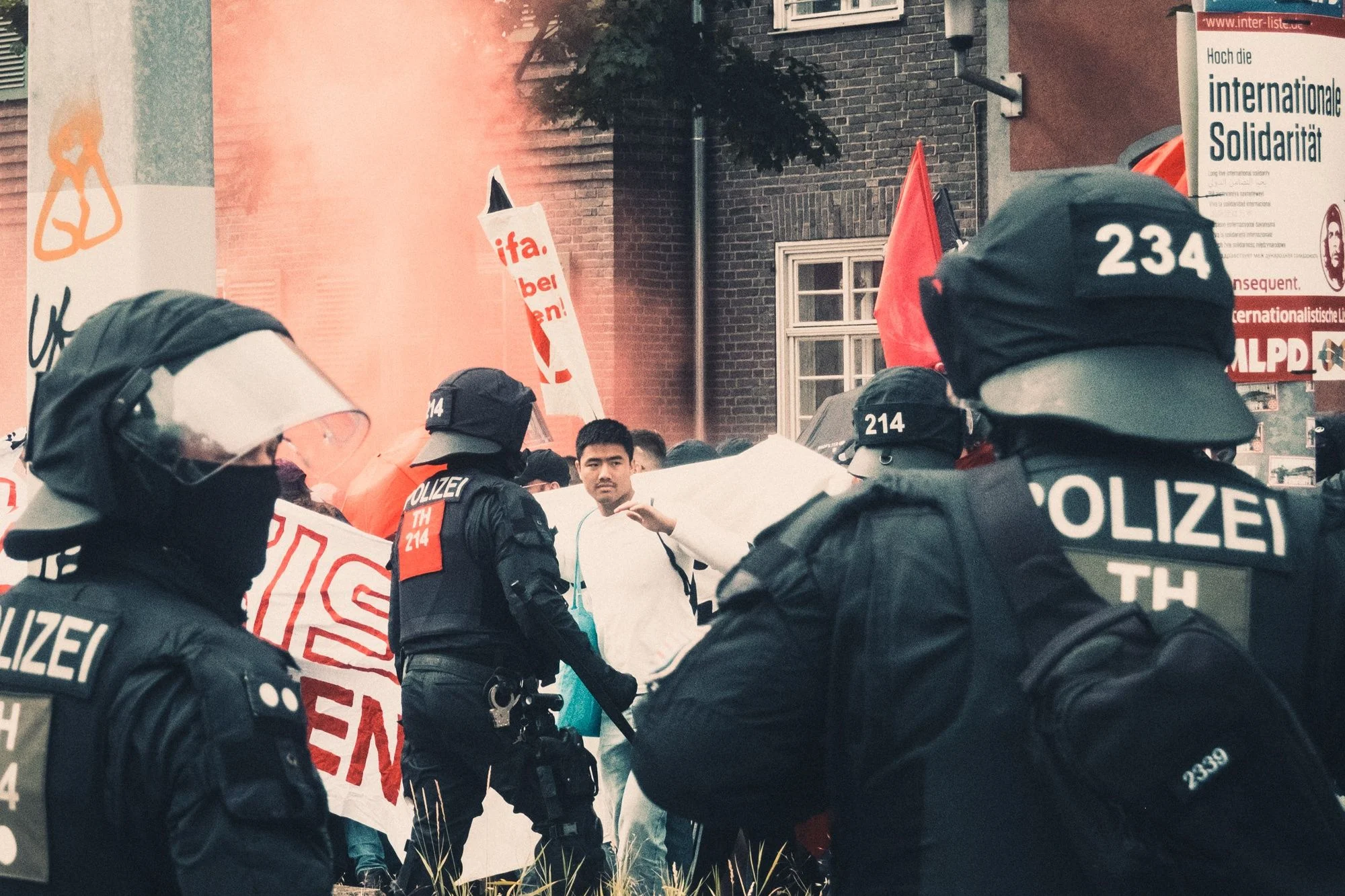 demo